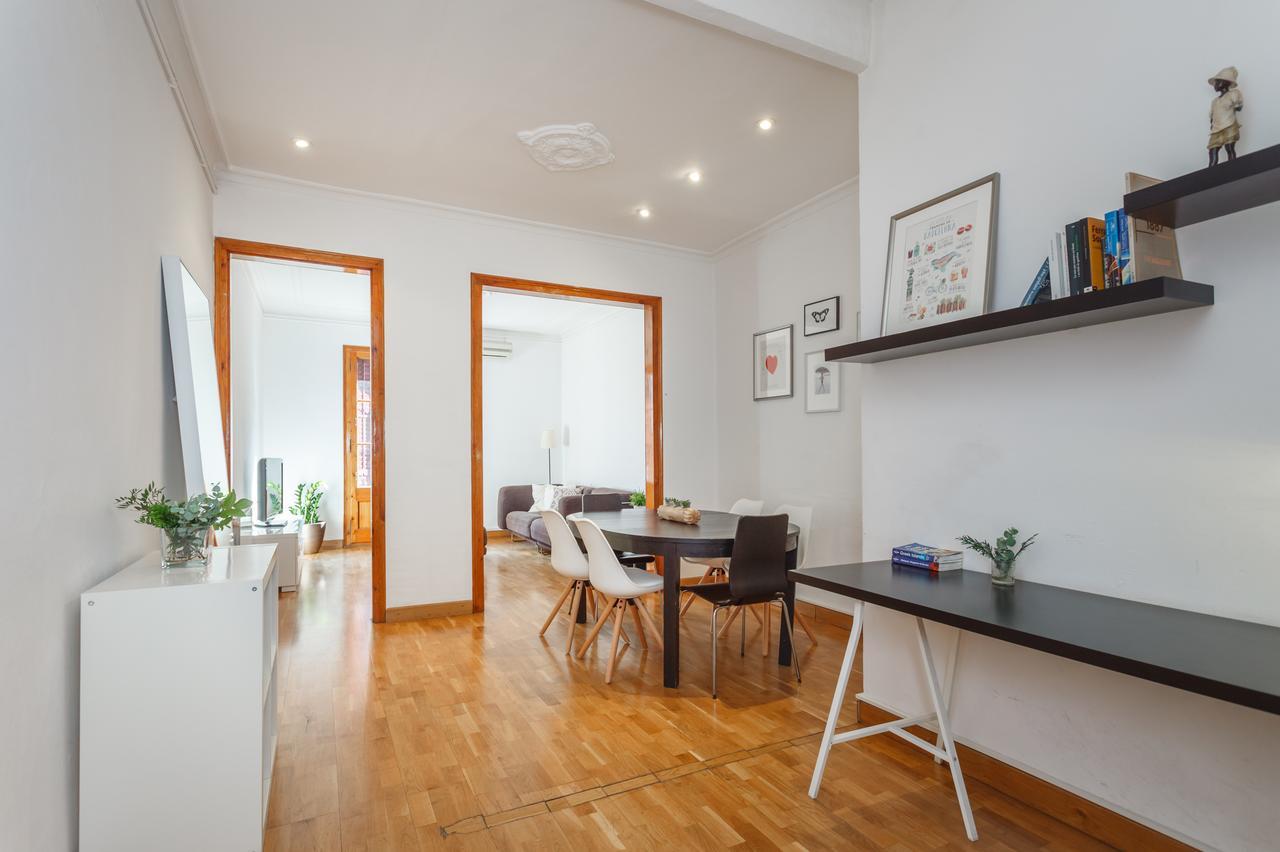 Apartmán Flateli Aribau Barcelona Exteriér fotografie